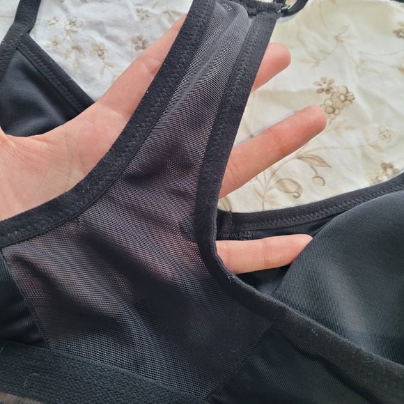 Nike Indy Cooling Bra (Small) - Picture 5 of 9